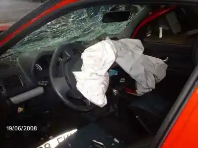Здавання транспортного засобу renault clio ii fase ii (b/cb0) authentique року 2007 потужний k9kv714
