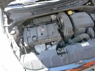 Veículo de Sucata citroen c3 pluriel (hb_) 1.6 do ano 2003 alimentado nfu(tu5jp4)