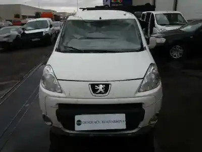 Veículo de Sucata peugeot partner kombi 1.6 16v hdi fap do ano 2011 alimentado 9h06