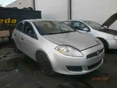 Veicolo di demolizione FIAT BRAVO (198) 1.9 16V Dynamic Multijet dell'anno 2009 alimentato 192A8000