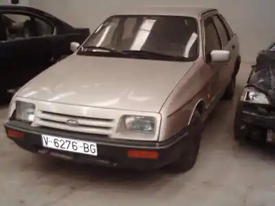 Véhicule à la ferraille FORD SIERRA BERLINA Laser de l'année 1983 alimenté XD2P