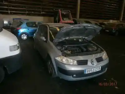 Vehículo de desguace RENAULT MEGANE II BERLINA 5P 1.4 16V del año 2003 con motor K4J D7