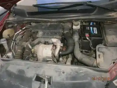 Veículo de Sucata citroen c4 coupe vtr do ano 2005 alimentado 9hx