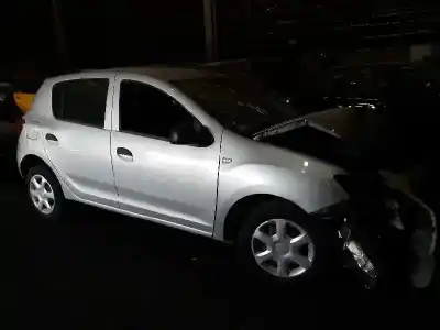 Veicolo di demolizione dacia sandero ambiance dell'anno 2013 alimentato d4f7