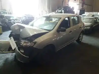 Veicolo di demolizione dacia sandero ambiance dell'anno 2013 alimentato d4f7