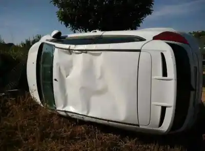 Veículo de Sucata ford fiesta (cb1) titanium do ano 2011 alimentado tzja