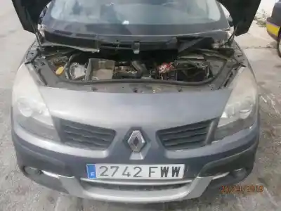 Veículo de Sucata renault scenic ii adventure by coronel tapiocca do ano 2007 alimentado f9ql8