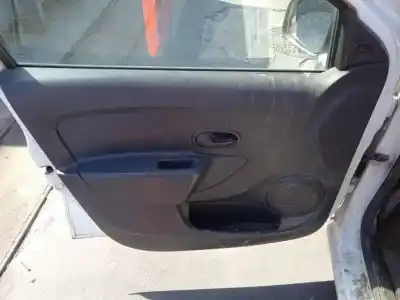 Здавання транспортного засобу dacia sandero ii 1.2 року 2015 потужний d4f