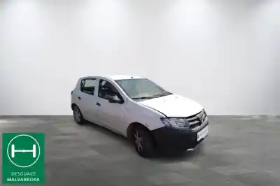 Здавання транспортного засобу dacia sandero ii 1.2 року 2015 потужний d4f