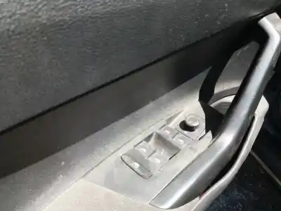 Veículo de Sucata volkswagen polo 1.0 tsi do ano 2018 alimentado chzl