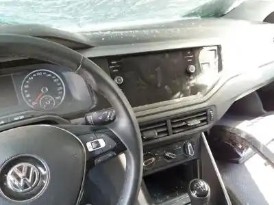 Veículo de Sucata volkswagen polo 1.0 tsi do ano 2018 alimentado chzl