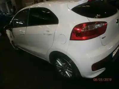 Veículo de Sucata kia rio drive do ano 2016 alimentado g4la