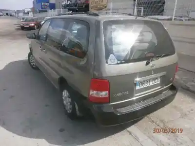 Verschrottungsfahrzeug kia carnival ii (gq) 2.9 crdi des jahres 2004 angetrieben j3