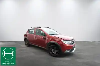 Veículo de Sucata dacia sandero stepway do ano 2017 alimentado h4b408