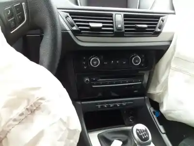 Sloopvoertuig bmw x1 (e84) xdrive 18d van het jaar 2013 aangedreven n47d20c