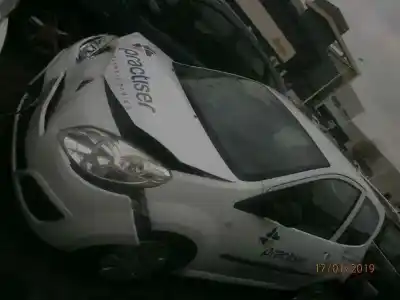 Veículo de Sucata renault twingo authentique do ano 2007 alimentado d4f772