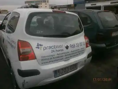 Veículo de Sucata renault twingo authentique do ano 2007 alimentado d4f772