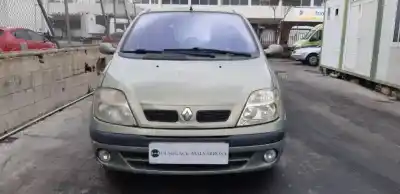 Scrapping Vehicle RENAULT SCÉNIC I MONOSPACE (JA0/1_, FA0_) 1.9 dTi (JA1U) of the year 2001 powered F9Q