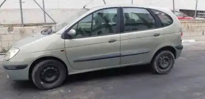 Veicolo di demolizione renault scénic i monospace (ja0/1_, fa0_) 1.9 dti (ja1u) dell'anno 2001 alimentato f9q