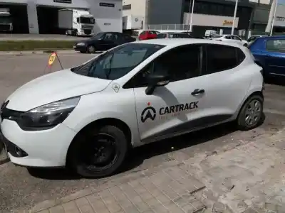 Véhicule à la ferraille renault                                            clio iv (bh_)                                                                                                                                                                                                                                              1.5 dci 90                                                                                                                                                                                                                                                 de l'année 2016 alimenté k9kc626