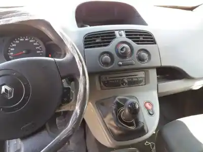 Veículo de Sucata renault kangoo (kc0/1_) 1.5 dci do ano 2010 alimentado k9k800