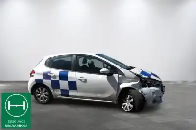 Veículo de Sucata peugeot 208 1.6 blue-hdi fap do ano 2019 alimentado yh01