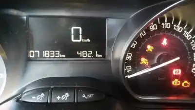 Veículo de Sucata peugeot 208 1.6 blue-hdi fap do ano 2019 alimentado yh01