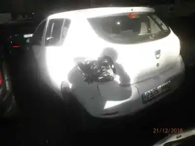 Здавання транспортного засобу dacia sandero ii 1.2 року 2013 потужний d4f