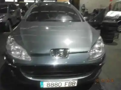 Vehículo de desguace PEUGEOT 407 SW 2.0 16V HDi FAP CAT (RHR / DW10BTED4) del año 2006 con motor RHR