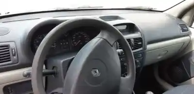Здавання транспортного засобу renault clio ii fase ii (b/cb0) 1.5 dci diesel 65 cv / 48 kw року 2002 потужний k9ka7