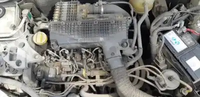 Здавання транспортного засобу renault clio ii fase ii (b/cb0) 1.5 dci diesel 65 cv / 48 kw року 2002 потужний k9ka7