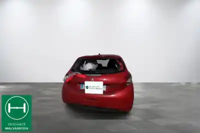 Vehículo de desguace peugeot 208 1.2 12v vti del año 2015 con motor hm01