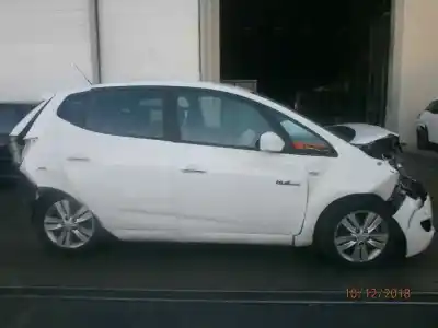 Veículo de Sucata hyundai ix20 (jc) 1.6 crdi do ano 2013 alimentado d4fb