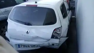 Veicolo di demolizione renault twingo dynamique dell'anno 2007 alimentato d4f772