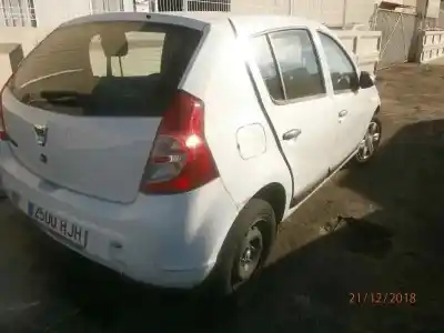 Sloopvoertuig dacia sandero básico van het jaar 2012 aangedreven k9k