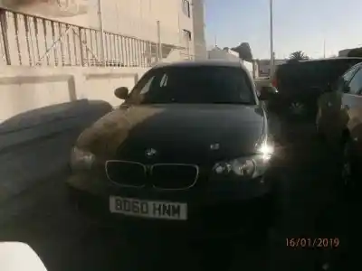Veículo de Sucata bmw serie 1 berlina (e81/e87) 118d do ano 2011 alimentado n47d20a