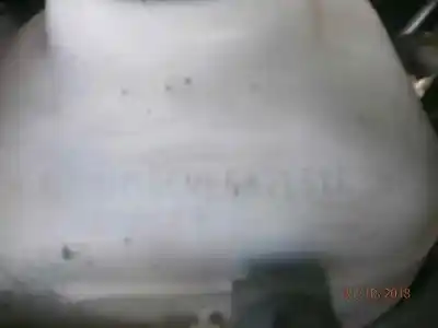 Sloopvoertuig dacia duster basis 4x2 van het jaar 2017 aangedreven h4md738