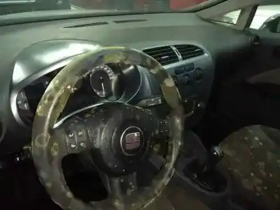 Scrapping Vehicle seat leon (1p1) 1.9 tdi of the year 2007 powered bxe