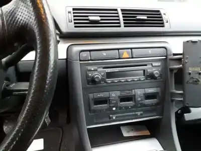 Здавання транспортного засобу audi a4 avant (8e) 2.0 tdi року 2005 потужний blb