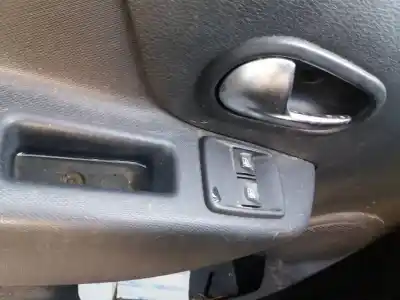 Veículo de Sucata dacia sandero stepway do ano 2017 alimentado h4b408