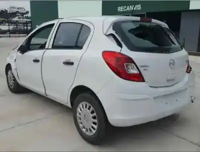 Veículo de Sucata opel corsa d 1.3 16v cdti do ano 2013 alimentado a13dtc