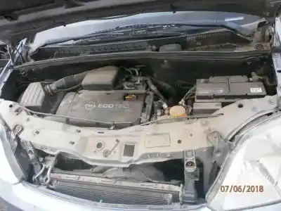 Sloopvoertuig opel meriva 1.6 16v van het jaar 2006 aangedreven z16xep