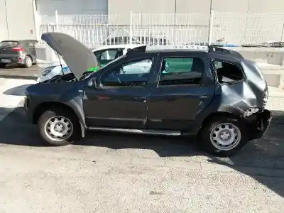 Sloopvoertuig dacia duster 1.5 dci diesel fap cat van het jaar 2015 aangedreven k9k666