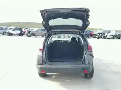 Veicolo di demolizione peugeot 2008 (--.2013->) style dell'anno 2017 alimentato bh02 bhy