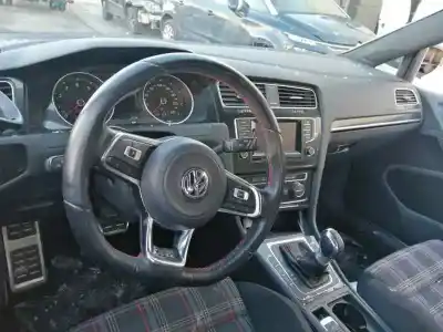 Veicolo di demolizione volkswagen golf vii lim. 2.0 tsi dell'anno 2014 alimentato chhb