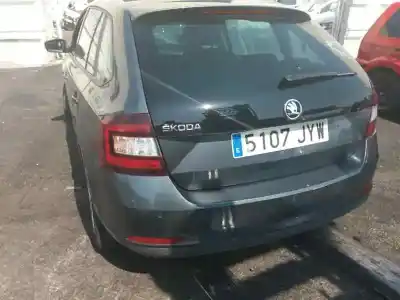 Veículo de Sucata skoda spaceback (5h) 1.6 tdi dpf do ano 2017 alimentado cxm Veículo de Sucata skoda spaceback (5h) 1.6 tdi dpf do ano 2017 alimentado cxm