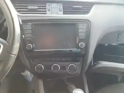 Утилизация автомобиля skoda octavia combi (5e5) l&k года 2016 питание crmb
