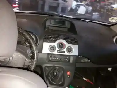 Veículo de Sucata renault kangoo 1.5 dci diesel fap do ano 2013 alimentado k9k808