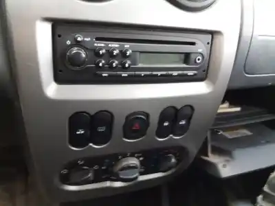 Sloopvoertuig dacia sandero stepway van het jaar 2012 aangedreven k9k892