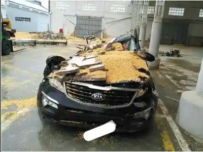 Veículo de Sucata kia sportage 1.6 gdi cat do ano 2015 alimentado g4fd